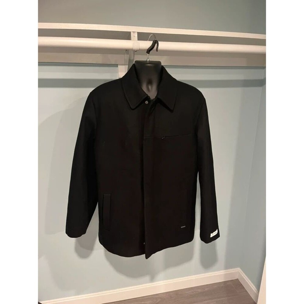 Calvin Klein Men’s Medium